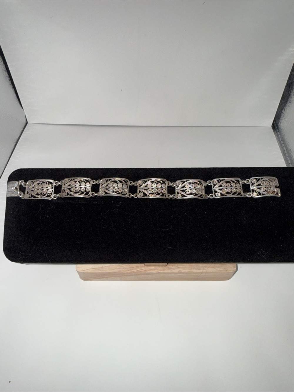 Vintage Sterling Silver Filigree Link Bracelet - Silver